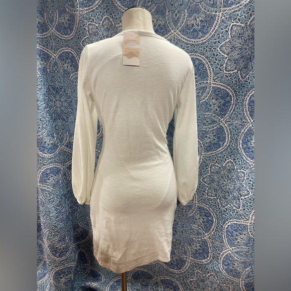 Rib knit wrap around dress - Picture 7 of 14